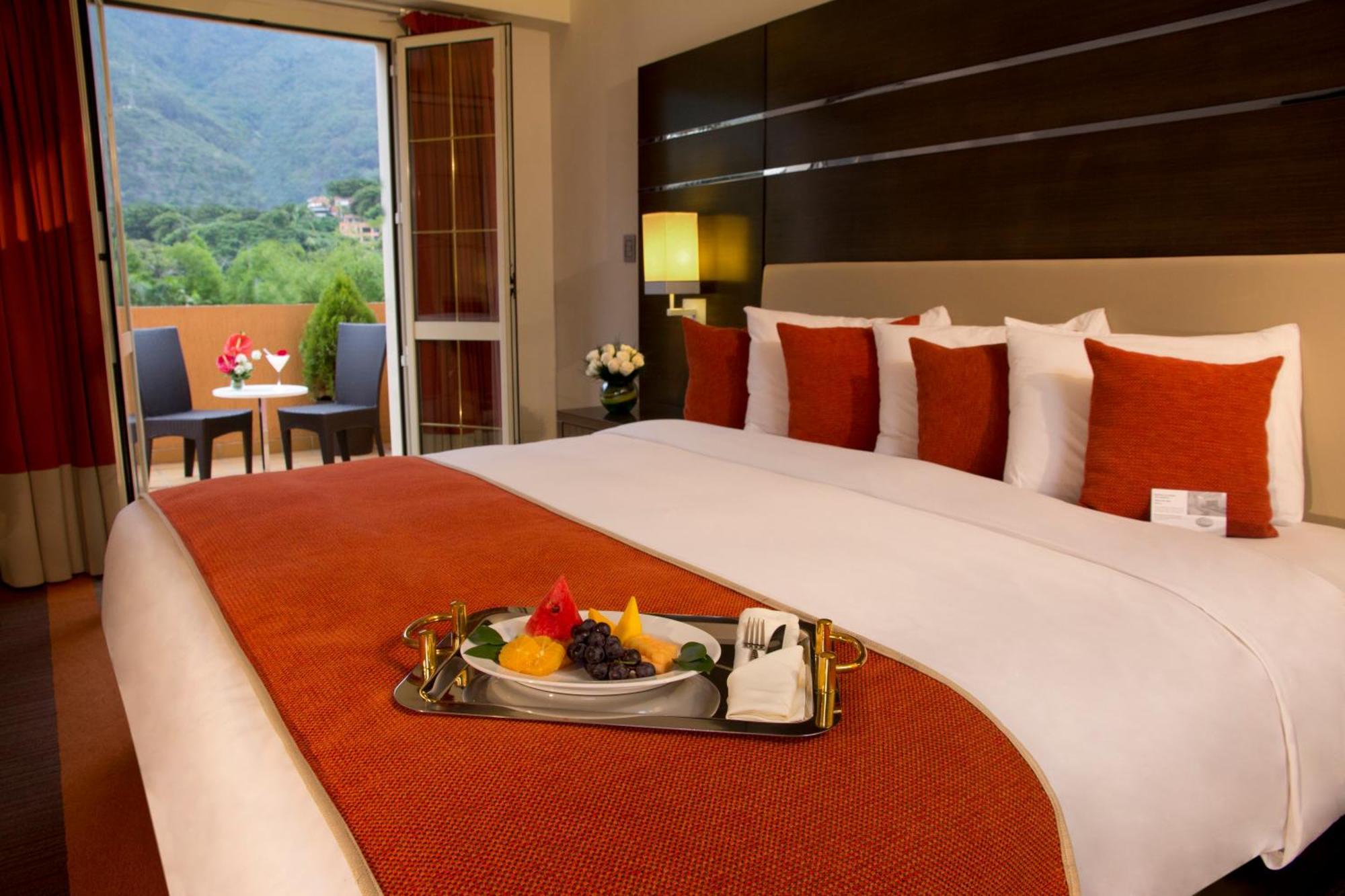 Hotel Altamira Village Caracas Bagian luar foto