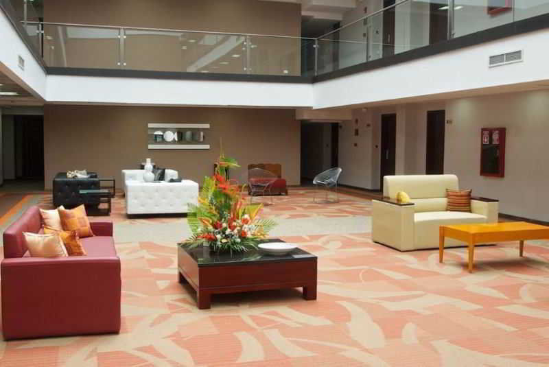 Hotel Altamira Village Caracas Bagian luar foto